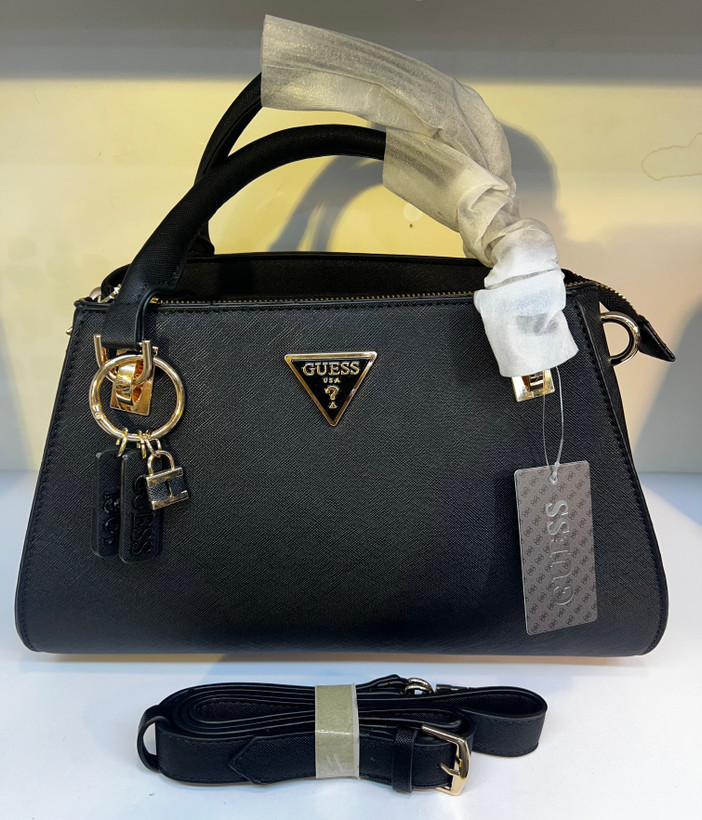 كيف دخترانه و زنانه بزرگ و ساده مشكى از برند گس